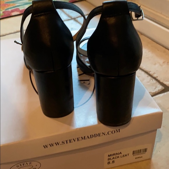 Steve Madden heels - Picture 3 of 4